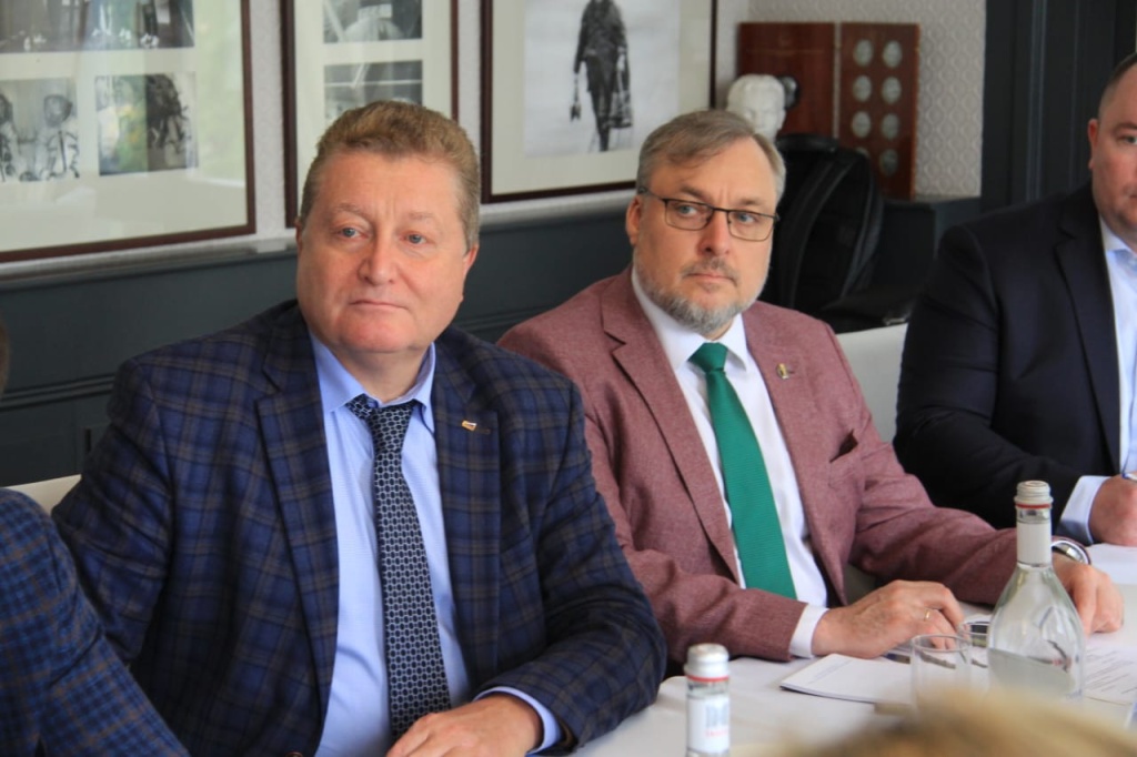 Изображение WhatsApp 2025-06-20 в 17.05.55_d2cebf72.jpg